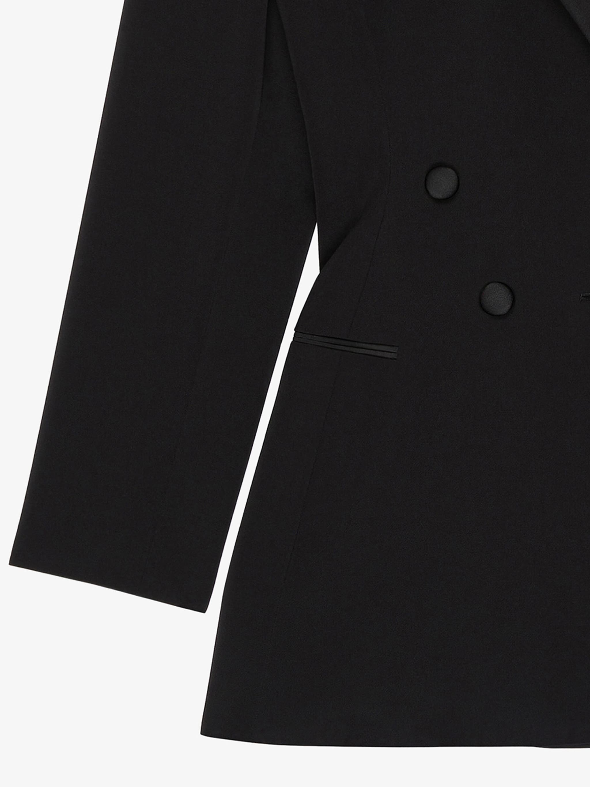 Jacket in wool