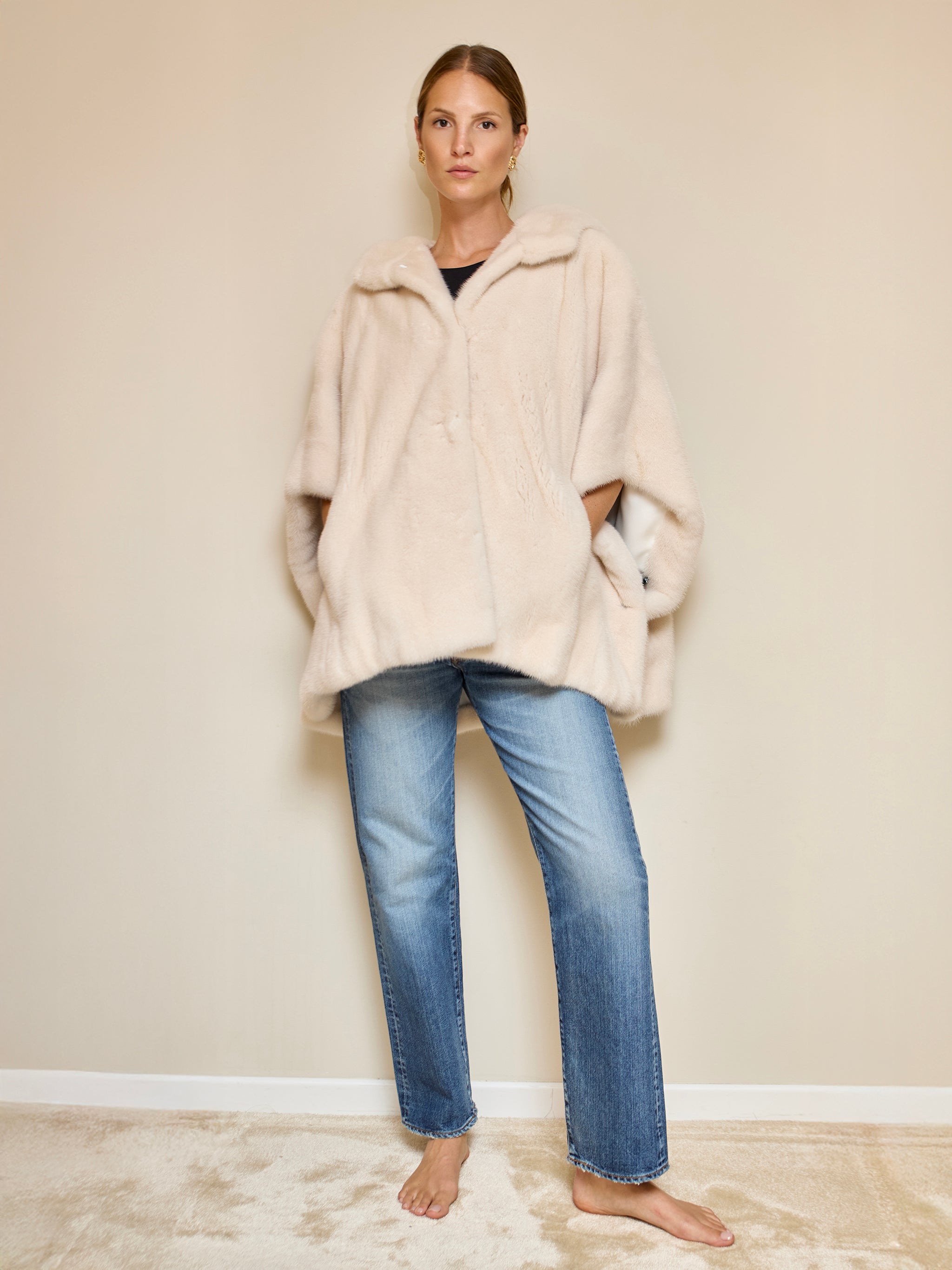 Cape en fourrure de Vison