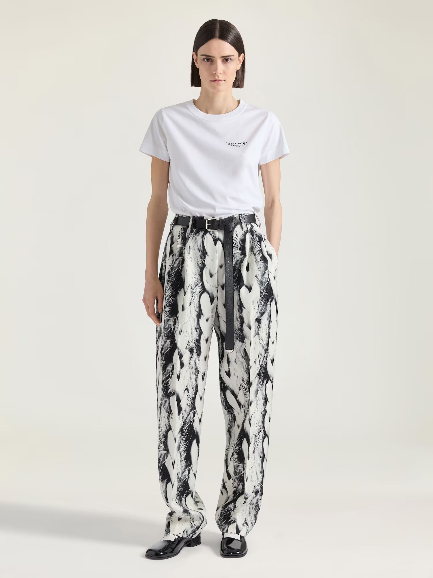 T-shirt white Givenchy stamp